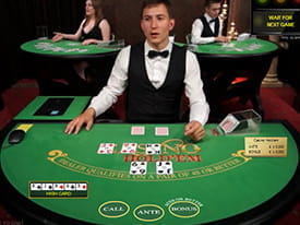 Live Dealer Casino Hold'em at 888 - Screenshot